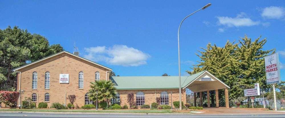 North Parkes Motel Екстер'єр фото
