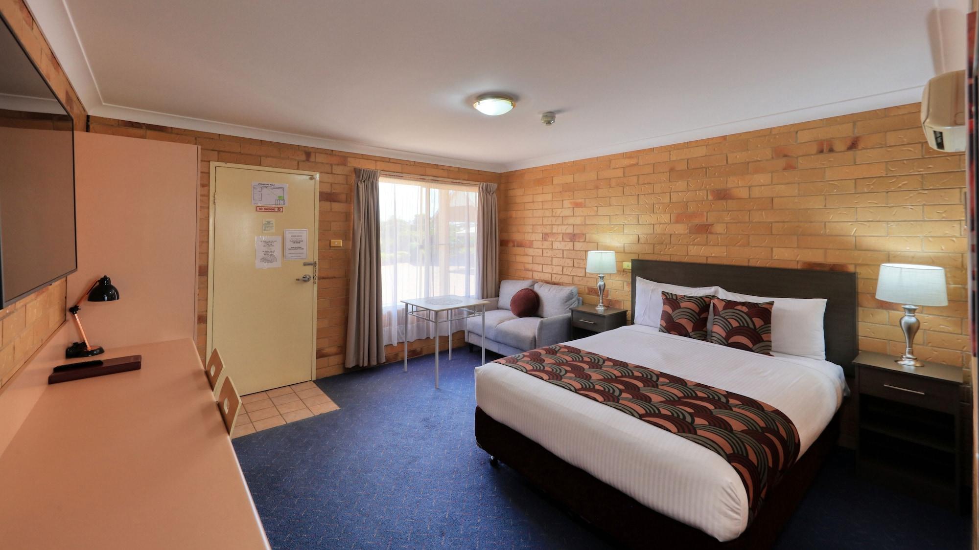 North Parkes Motel Екстер'єр фото